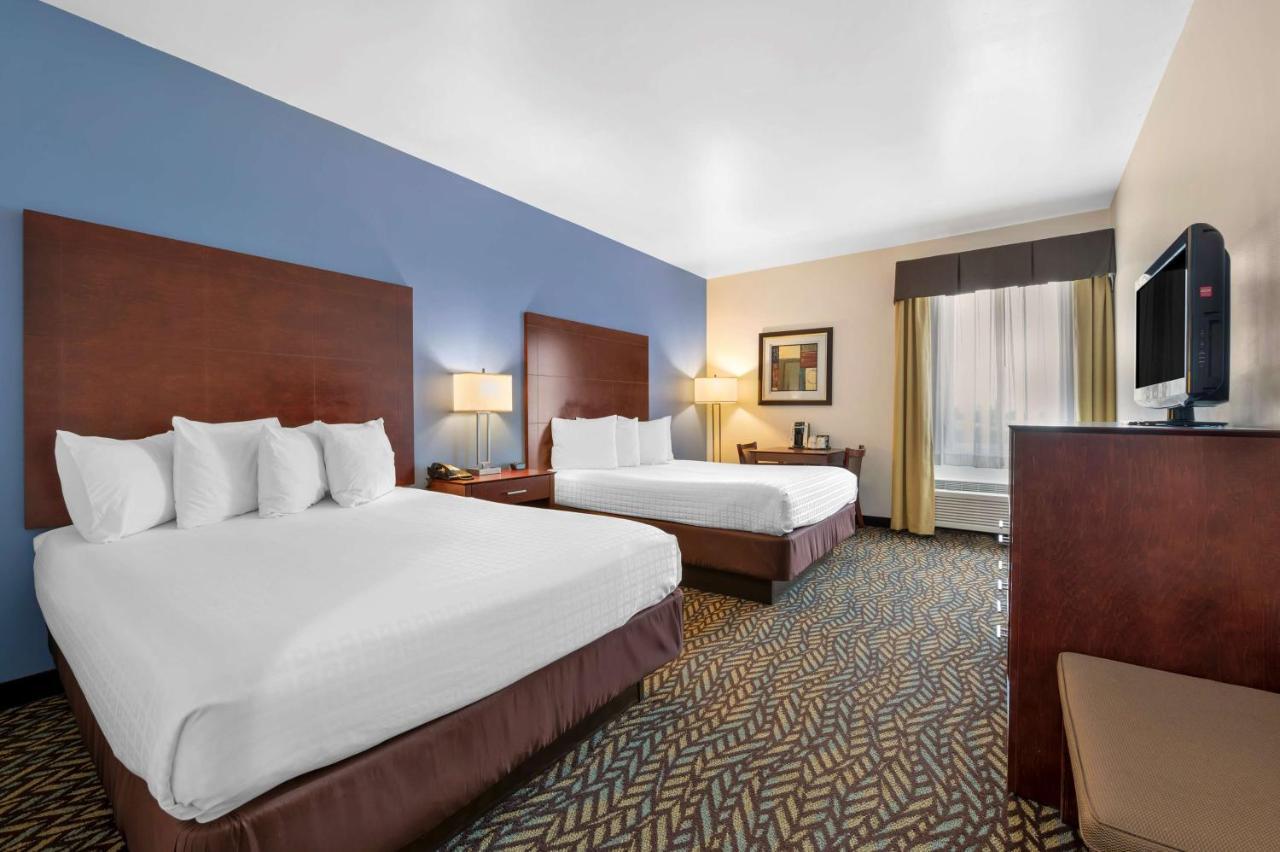 Best Western Plus Covered Bridge Inn Brazil Екстериор снимка