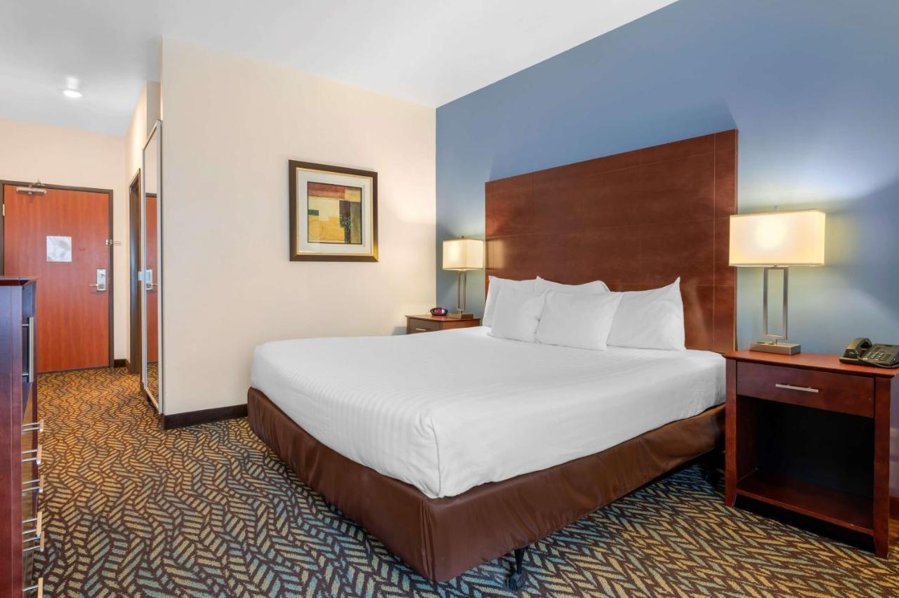 Best Western Plus Covered Bridge Inn Brazil Екстериор снимка